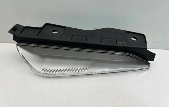 Front indicator light