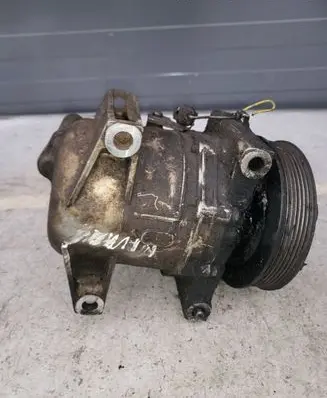 Nissan Navara D40 Air conditioning (A/C) compressor (pump) 92600eb40e