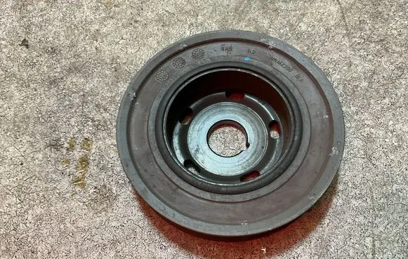 Ford Focus Crankshaft pulley 9821624380