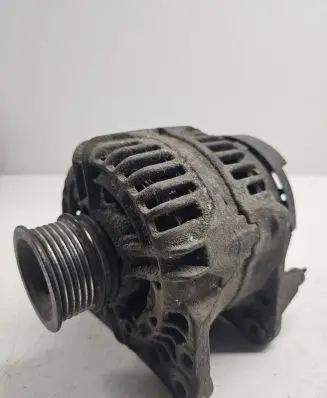 Volkswagen Golf IV Generator/alternator 028903028D