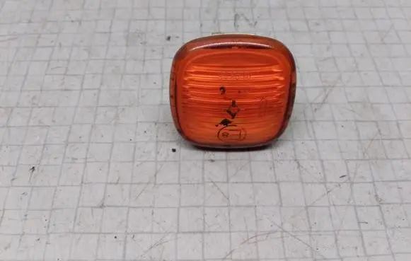 Skoda Octavia Mk1 (1U) Front fender indicator light 1U0949127