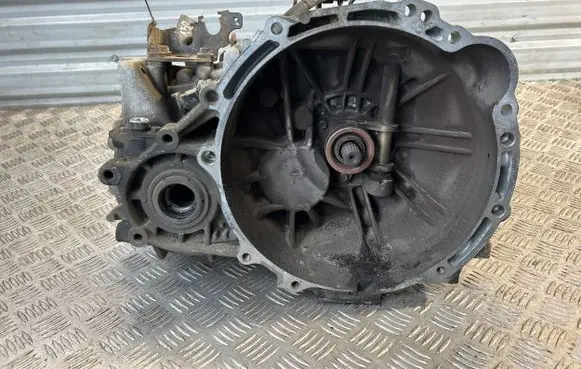 Manual 6 speed gearbox