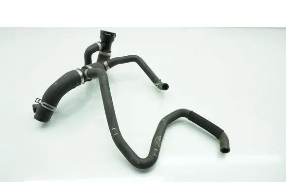 Volvo V60 Engine coolant pipe/hose 31686003