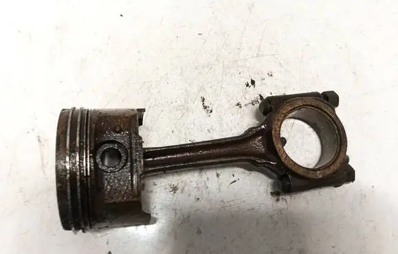Peugeot Partner Piston with connecting rod
