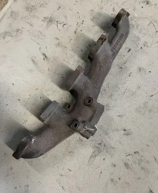 Opel Frontera B Exhaust manifold 90500926