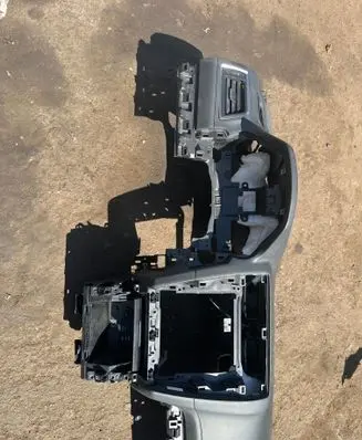 Subaru Outback (BS) Dashboard