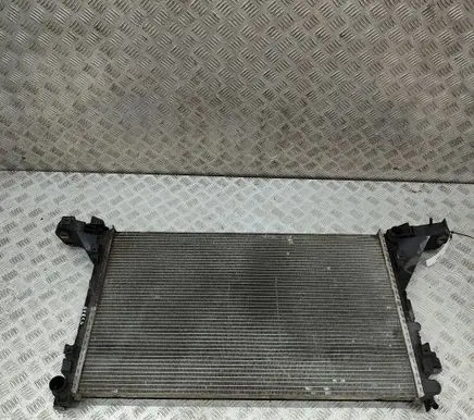 Renault Master III Coolant radiator 214107695R GR832001