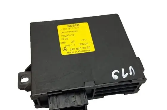 Mercedes-Benz S W220 Light module LCM 2208203026