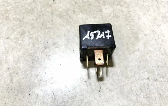 Audi A4 S4 B5 8D Other relay 43919578c 899519