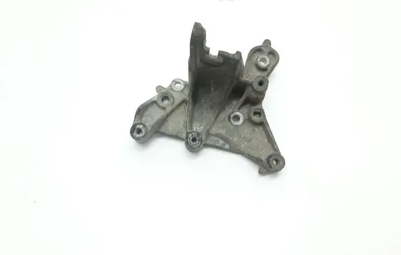 Volvo V70 Power steering pump mounting bracket 9656392880