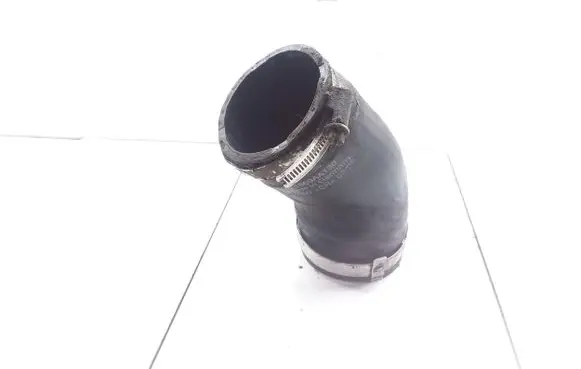 Subaru Forester SH Air intake hose/pipe 21869AA130