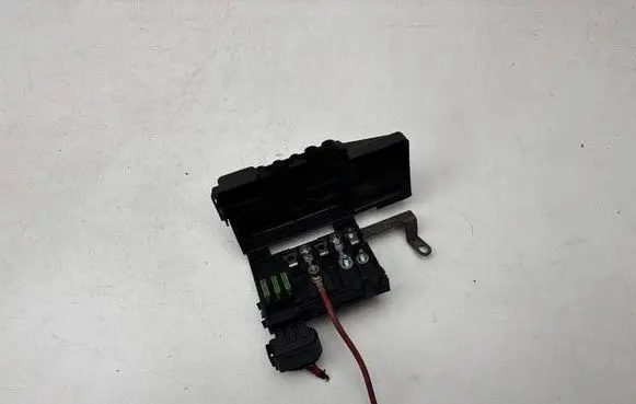 Audi A3 S3 8L Fuse module 1J0937549C