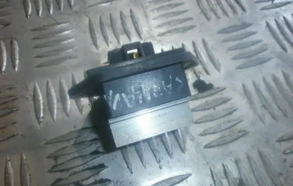 KIA Carnival Heater blower motor/fan resistor