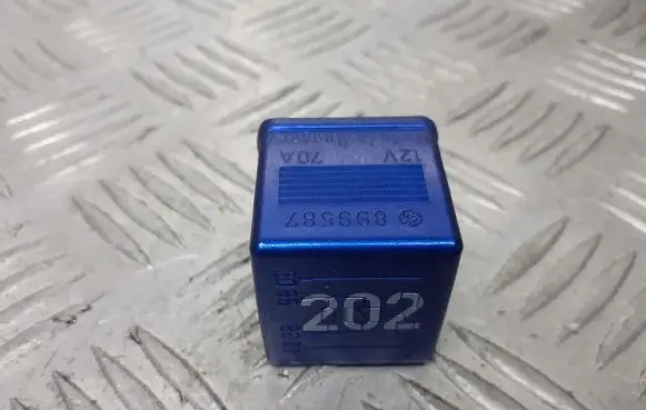 Audi A3 S3 8L Other relay 8A0951253