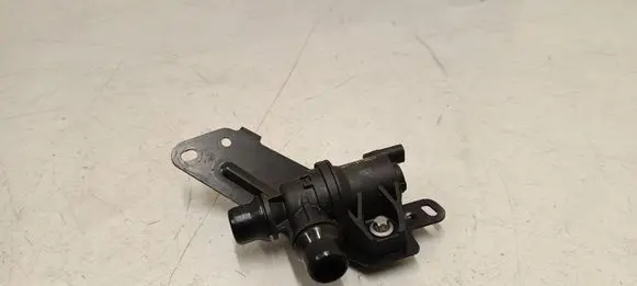 BMW i4 Coolant heater control valve 5a37571