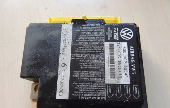 Seat Ibiza III (6L) Airbag control unit/module 6Q0909605AE