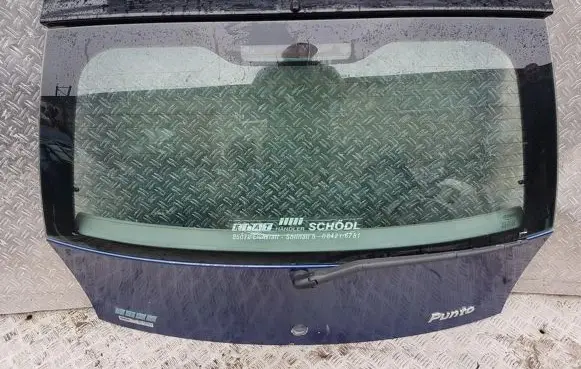 Fiat Punto (188) Tailgate/trunk/boot lid