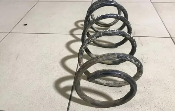Opel Kadett E Front coil spring
