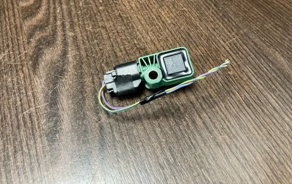 Volvo V50 Airbag deployment crash/impact sensor 31264409