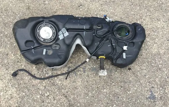 Chevrolet Camaro Fuel tank 23375556 V1130043BA A053618