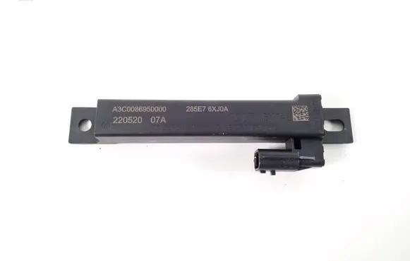 Renault Trafic III (X82) Aerial GPS antenna 285E76XJ0A