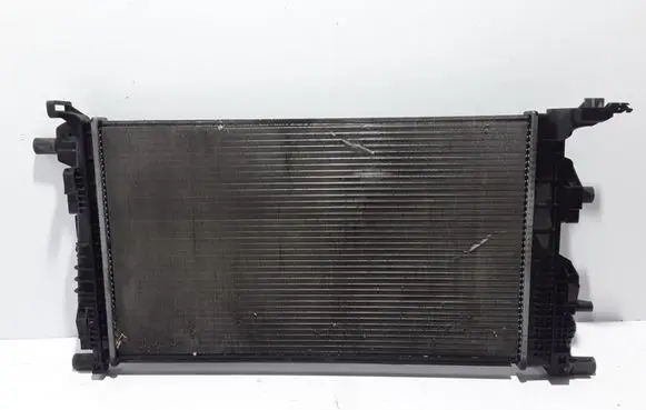 Coolant radiator