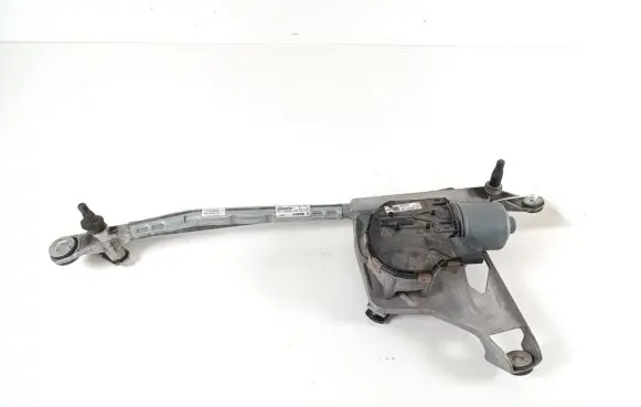 Audi Q7 4M Front wiper linkage and motor