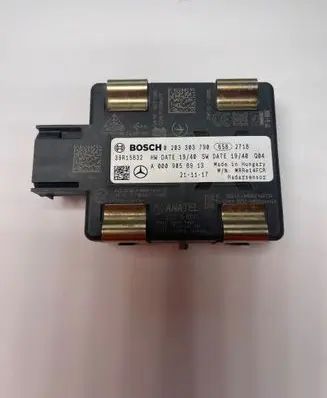 Mercedes-Benz C W205 Distronic sensor radar A0009058913 39R15832 0203303790