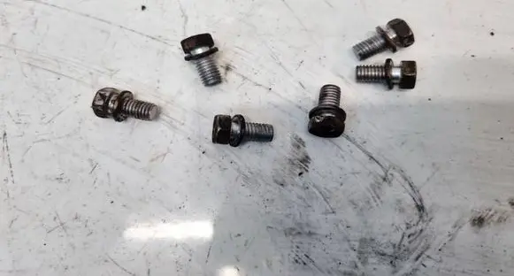 Toyota Yaris Nuts/bolts 