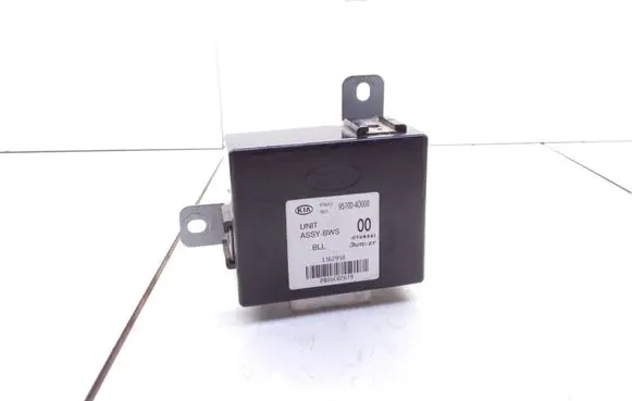 KIA Carnival Parking PDC control unit/module 957004D000 1262958