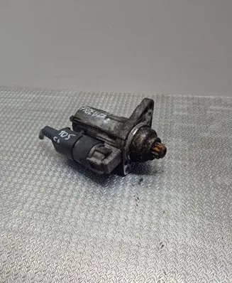 Volkswagen Golf V Starter motor TS18E1 02Z911023H
