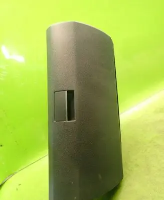 Mercedes-Benz B W245 Glove box 