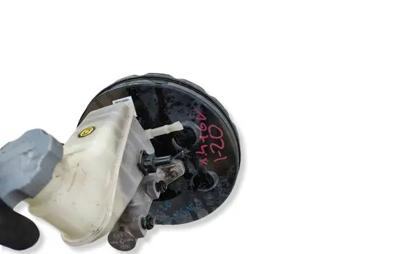 Hyundai i20 (PB PBT) Brake booster 585001J200