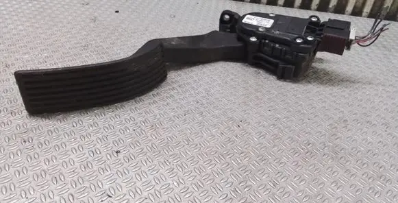 Alfa Romeo 159 Accelerator throttle pedal 60695128