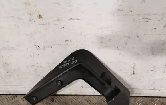 Hyundai Santa Fe Front mudguard 86832B8000