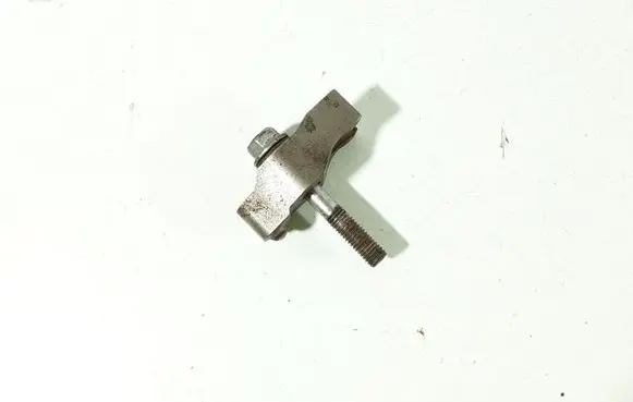 Toyota Yaris Fuel Injector clamp holder 