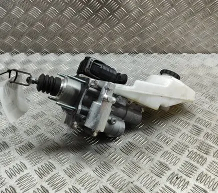 Toyota Corolla E210 E21 Brake booster 4721012511