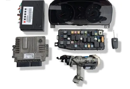Chevrolet Captiva Engine ECU kit and lock set 28320632 25184306