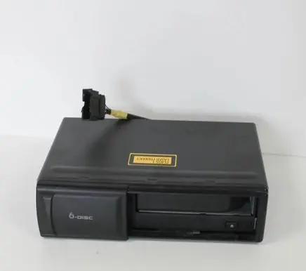 Audi A6 S6 C5 4B CD/DVD changer 4B0035111B