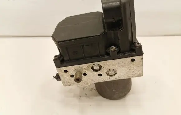 Jaguar X-Type ABS Pump 2X432C404AC