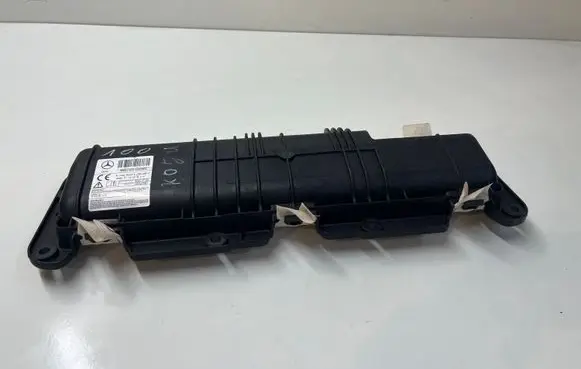 Mercedes-Benz GLE (W166 - C292) Knee airbag A1668600102