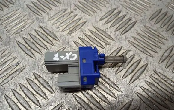 Mazda CX-7 Clutch pedal sensor 