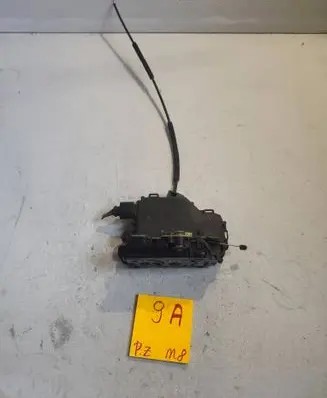 Skoda Octavia Mk1 (1U) Rear door lock 23984392