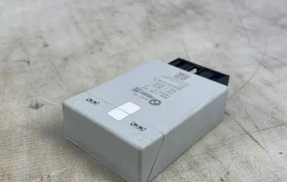 BMW 7 G11 G12 Steering rack control module 6881835 14972610