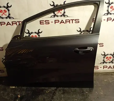 KIA Ceed Front door
