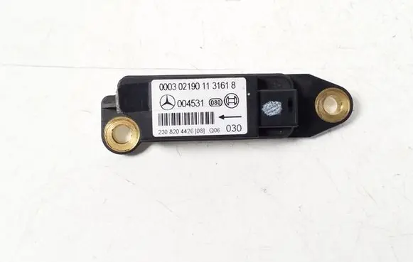 Mercedes-Benz S W220 Airbag deployment crash/impact sensor A2208204426