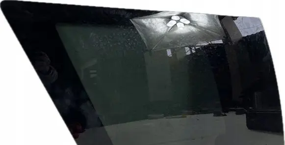Cadillac Escalade IV Rear side window 2R23R24DF