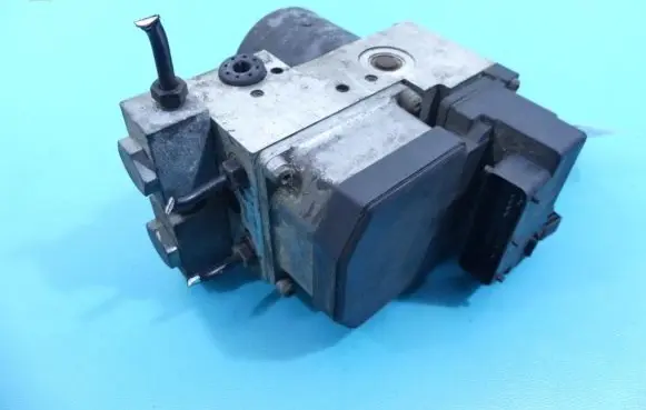 Audi A6 S6 C5 4B ABS Pump 0273004135 IMPRK1020394