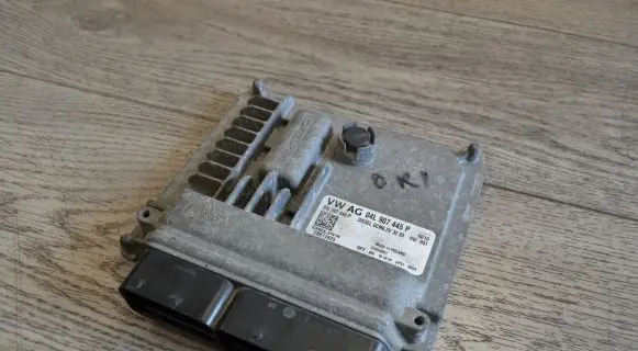 Volkswagen Crafter Engine control unit/module 04L907445P