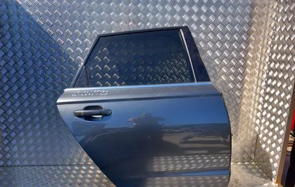 Rear door